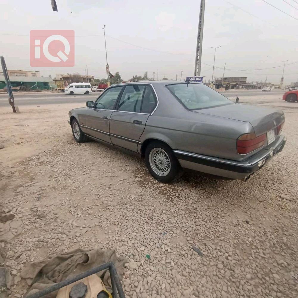 BMW 7-Series